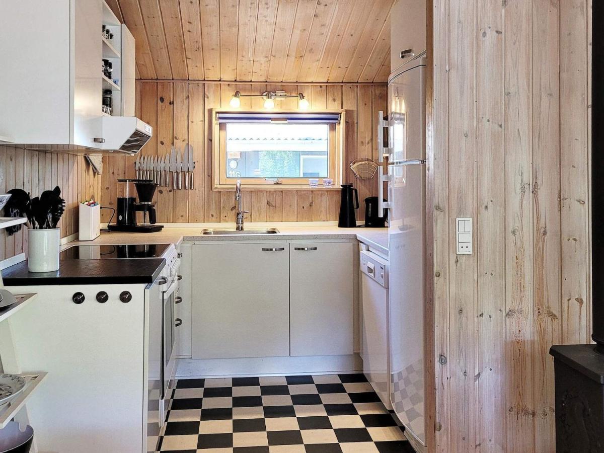 8 Person Holiday Home In Nex Snogebæk Extérieur photo